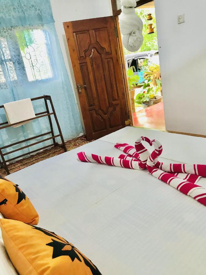Sigiri Lakshan Home Stay Σιγκιρίγια Εξωτερικό φωτογραφία