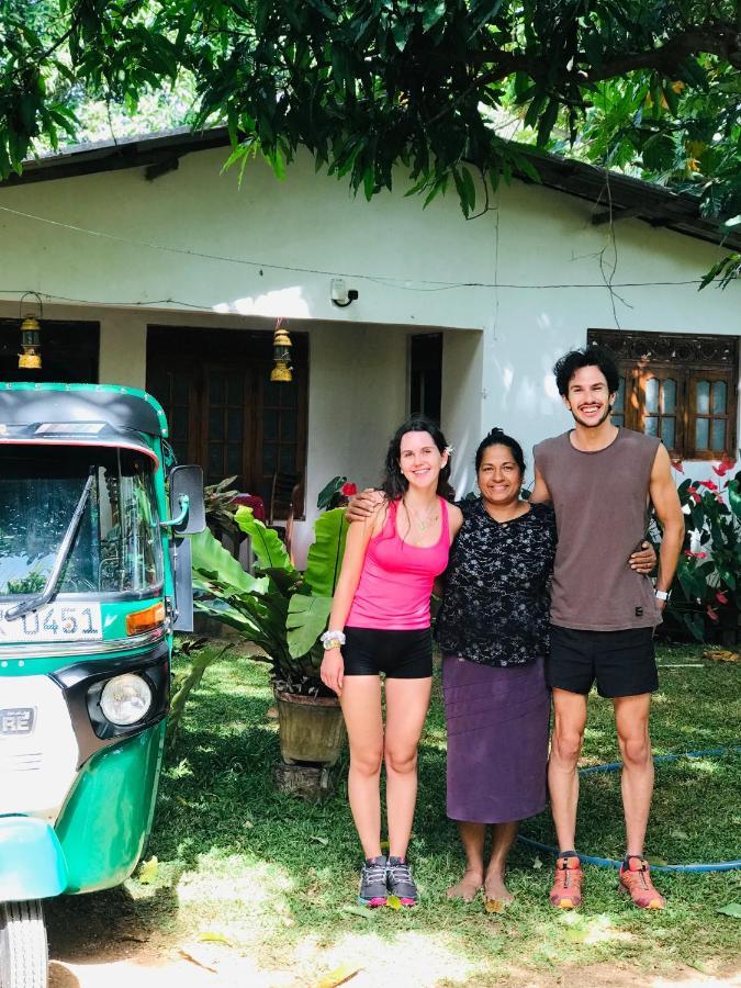 Sigiri Lakshan Home Stay Σιγκιρίγια Εξωτερικό φωτογραφία
