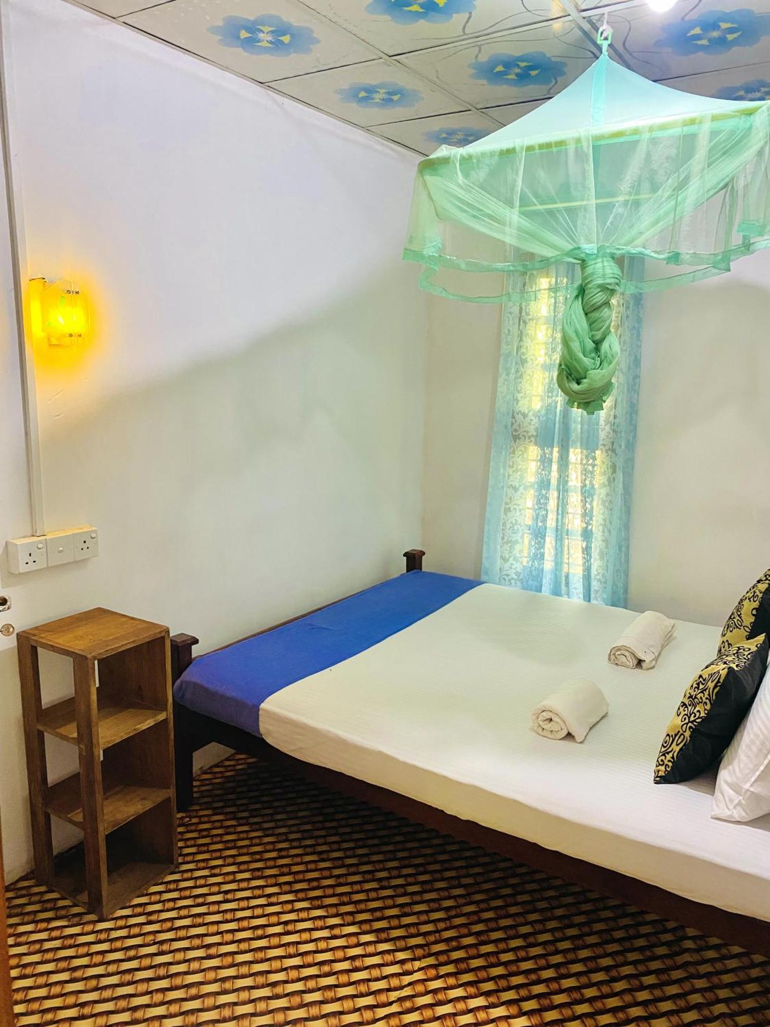 Sigiri Lakshan Home Stay Σιγκιρίγια Εξωτερικό φωτογραφία